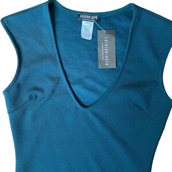 NWT Fashion Nova - Picture 6 of 10